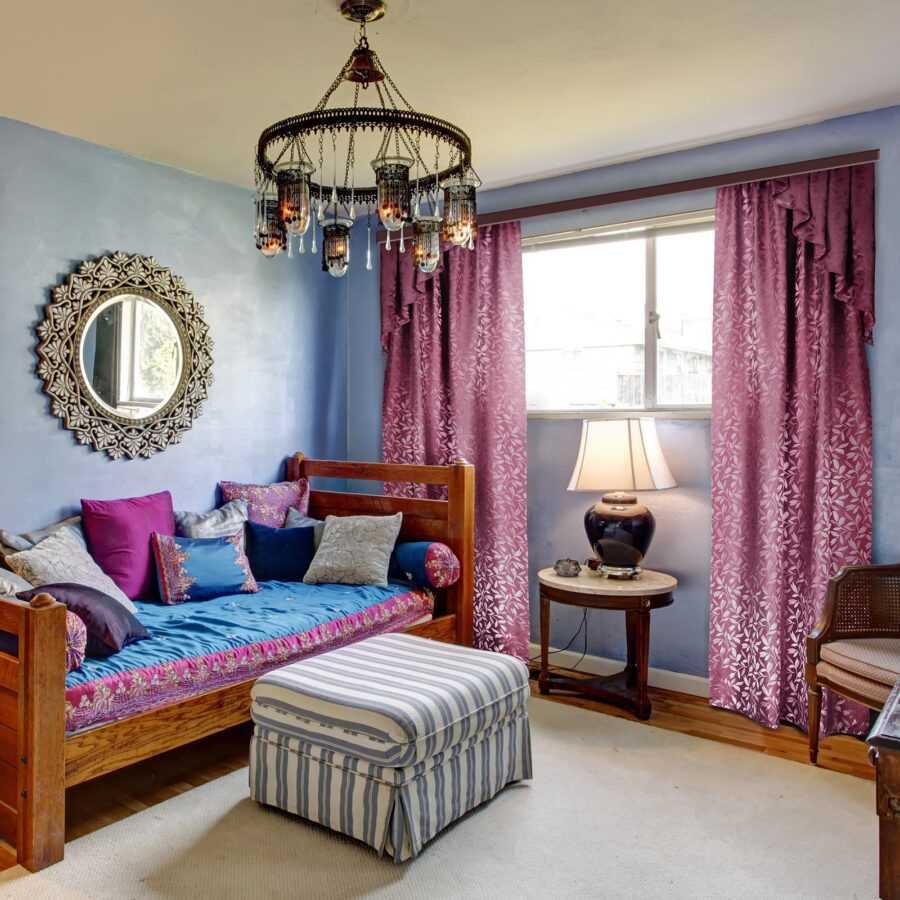 Как выбрать фиолетовые шторы для спальни