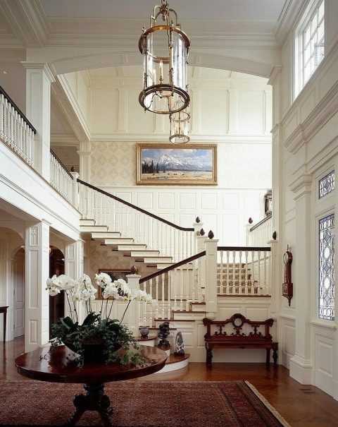 Интересные варианты дизайна холла с лестницей
