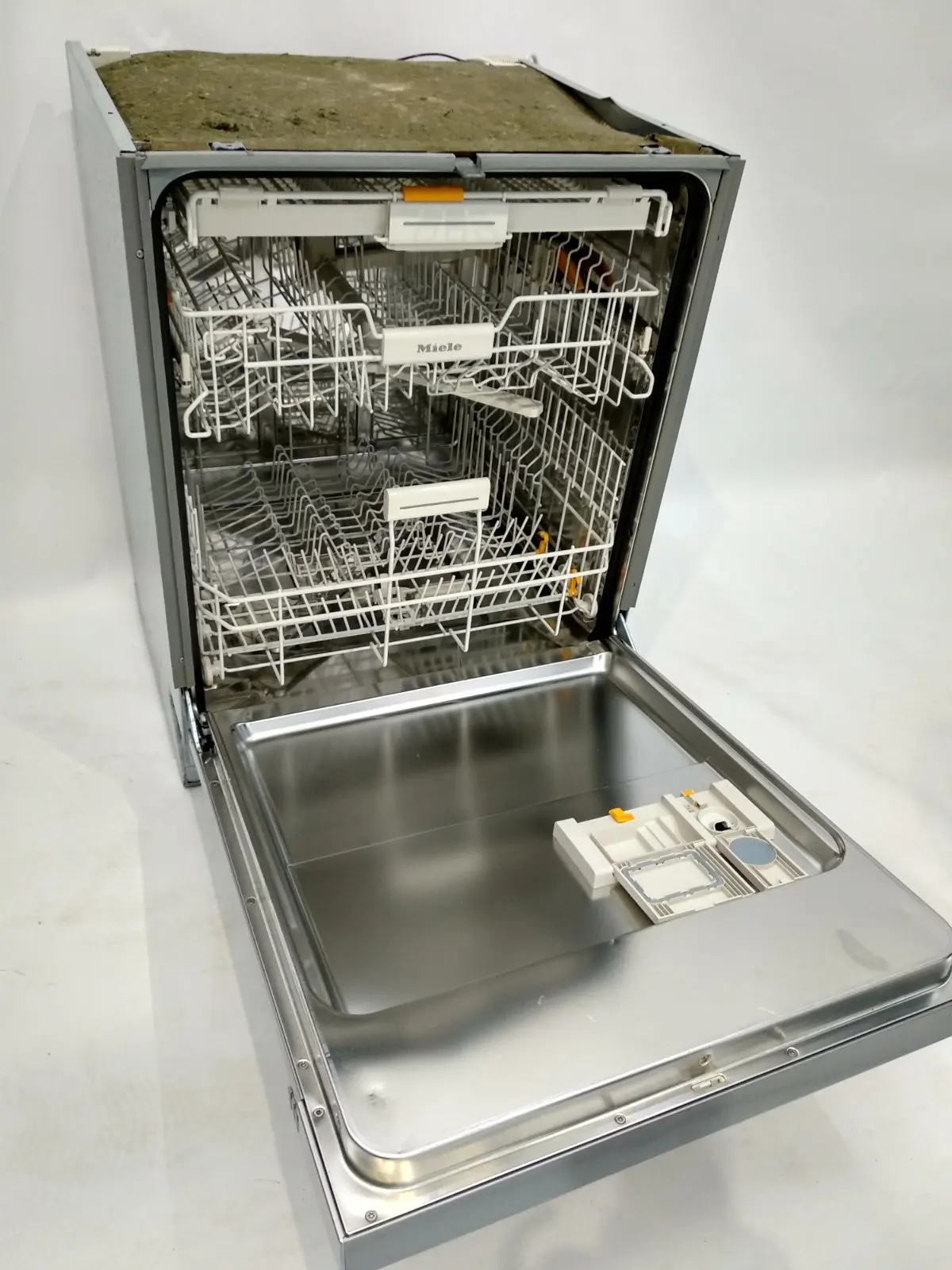 Почистить посудомоечную машину – просто и эффективно!