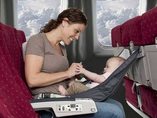 Забота о безопасности ребенка в самолете является ключевой задачей каждого родителя. Выбирая гамак, следуйте рекомендациям производителя, а также учитывайте дополнительные требования безопасности.