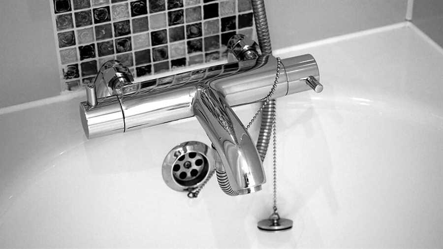 Как установить смеситель для ванной: простые шаги и полезные рекомендации
