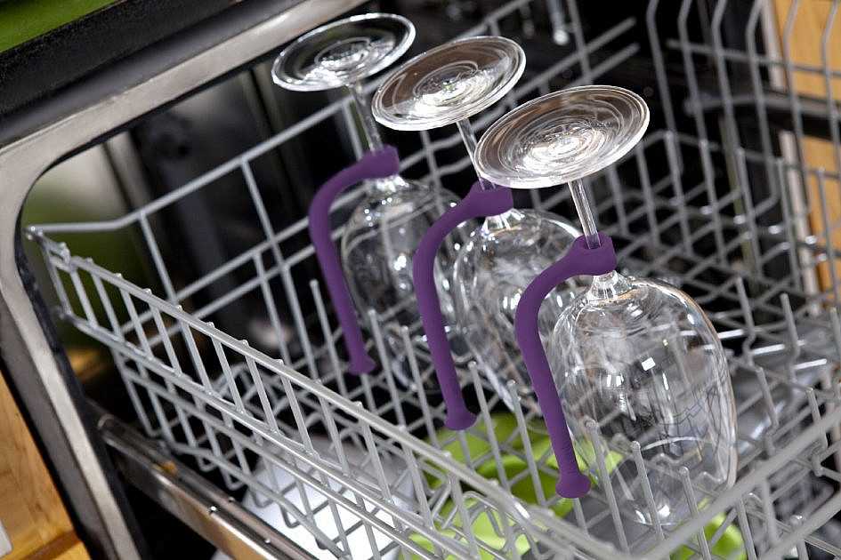 Мифы и правда: можно ли мыть хрусталь в посудомоечной машине?