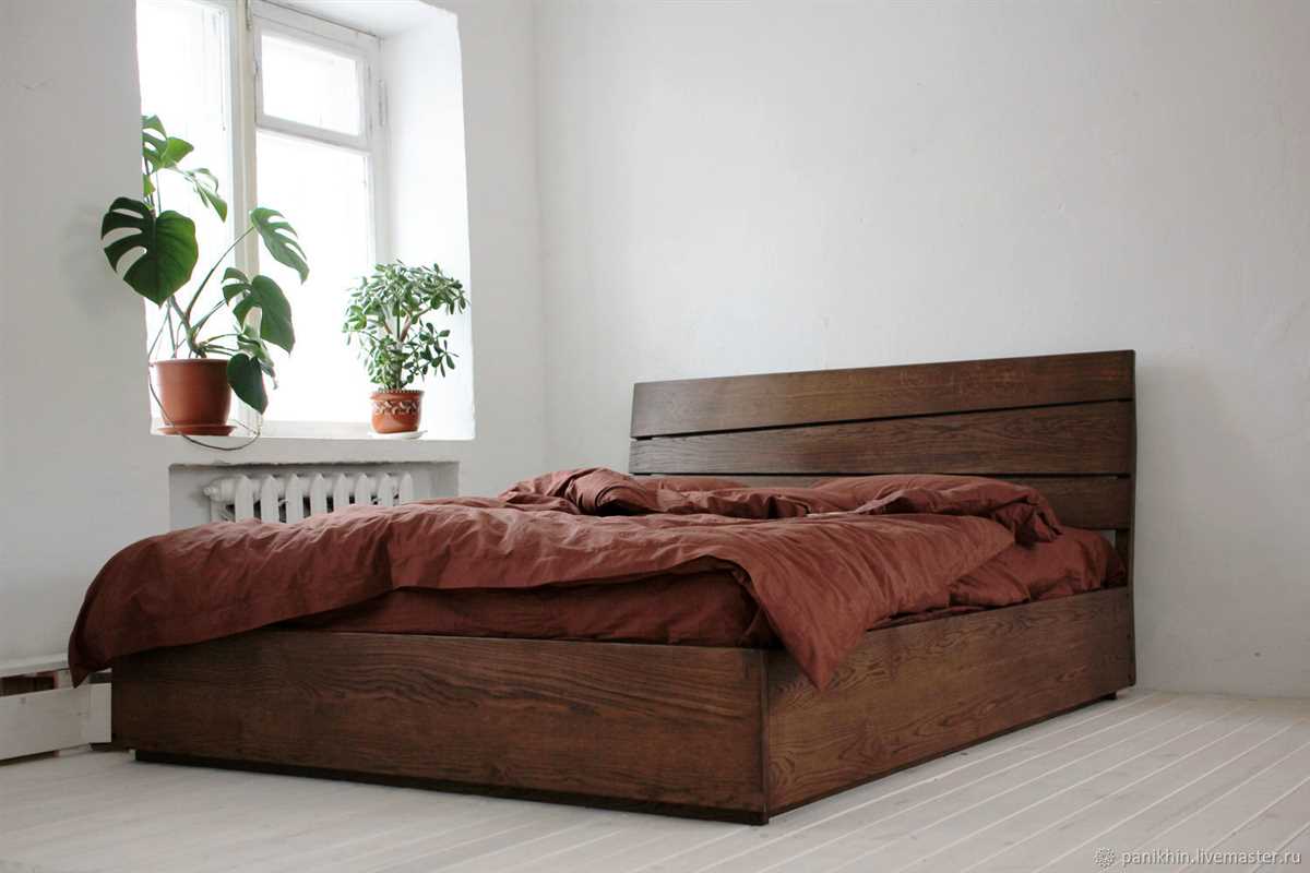 Кровати из массива дерева: стиль и надежность