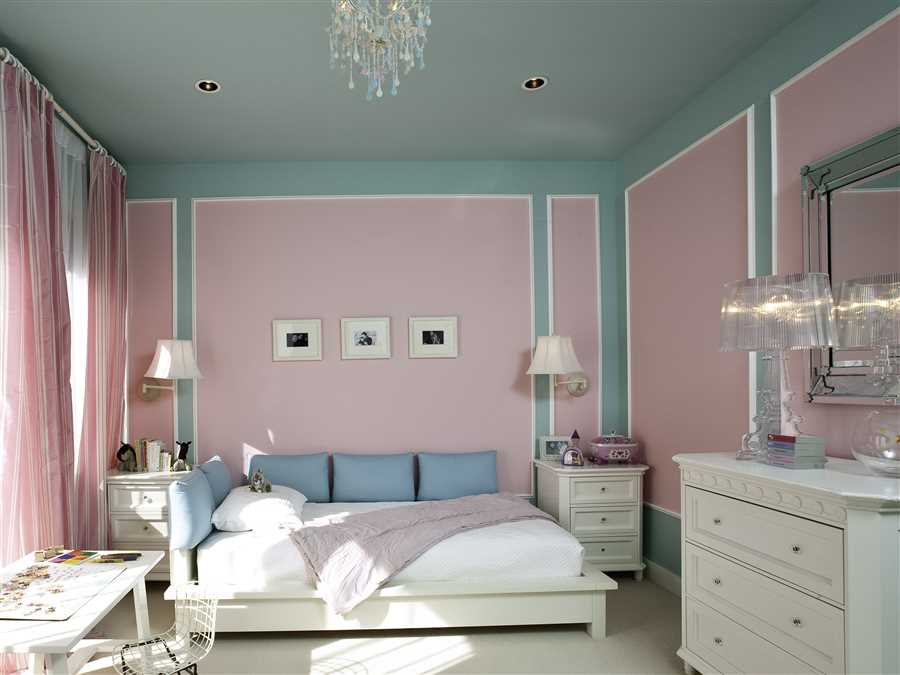 Как выбрать краску для покраски спальни: рассмотрим основные типы