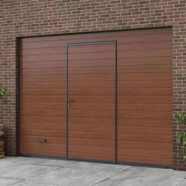 Как выбрать гаражные распашные ворота?