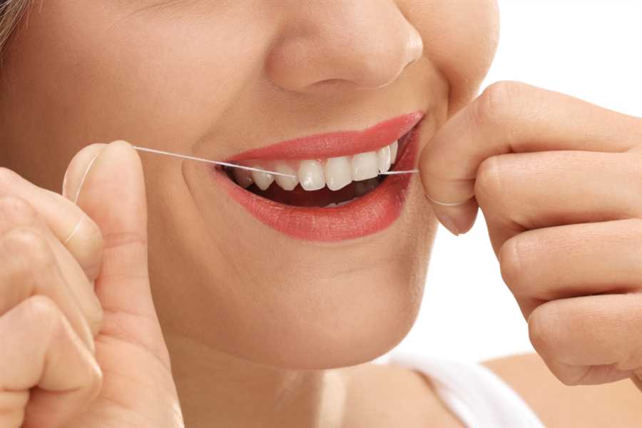Преимущества невощеных зубных нитей