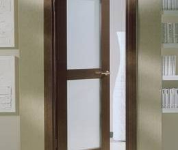 Установка межкомнатных дверей