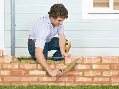 Кладка кирпича