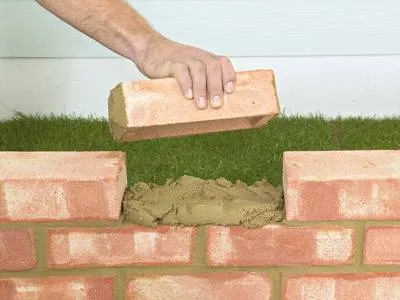 Кладка кирпича