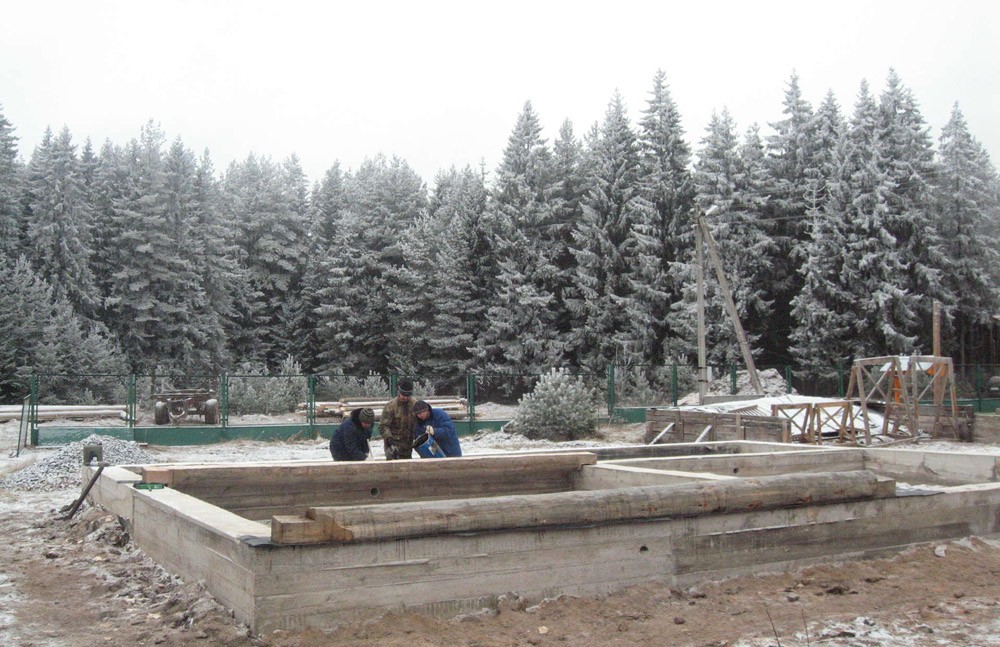 Строительство дома зимой фундамент