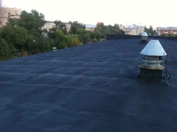 Битумное покрытие крыши
