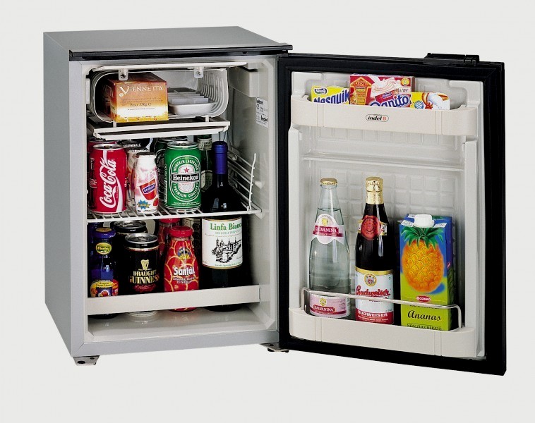 Холодильник для офиса или дачи