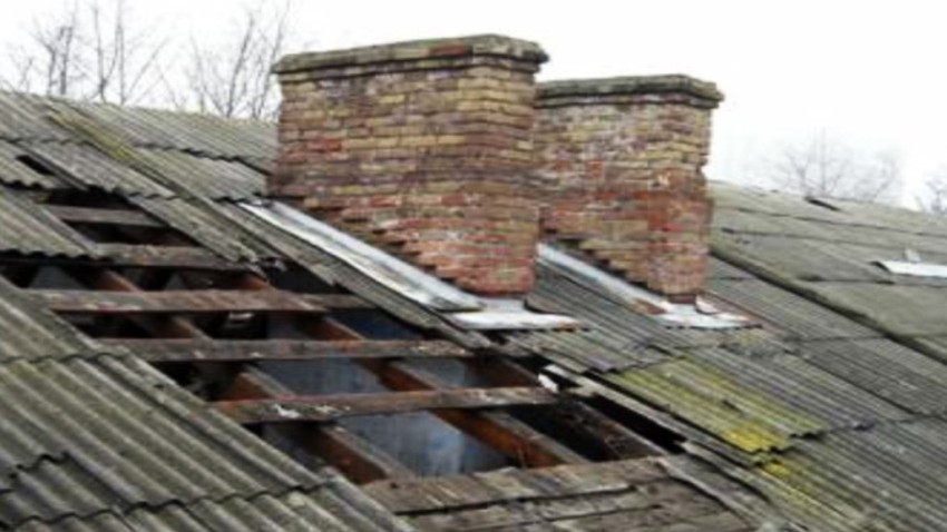 Повреждения крыши должны быть своевременно устранены коммунальными службами