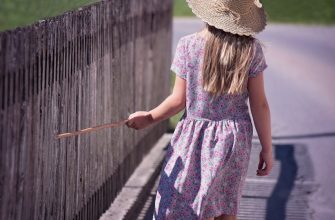 Зависимость вида фундамента от материала забора