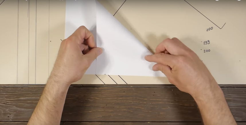 Разметка угла 45° с помощью стандартного листа бумаги