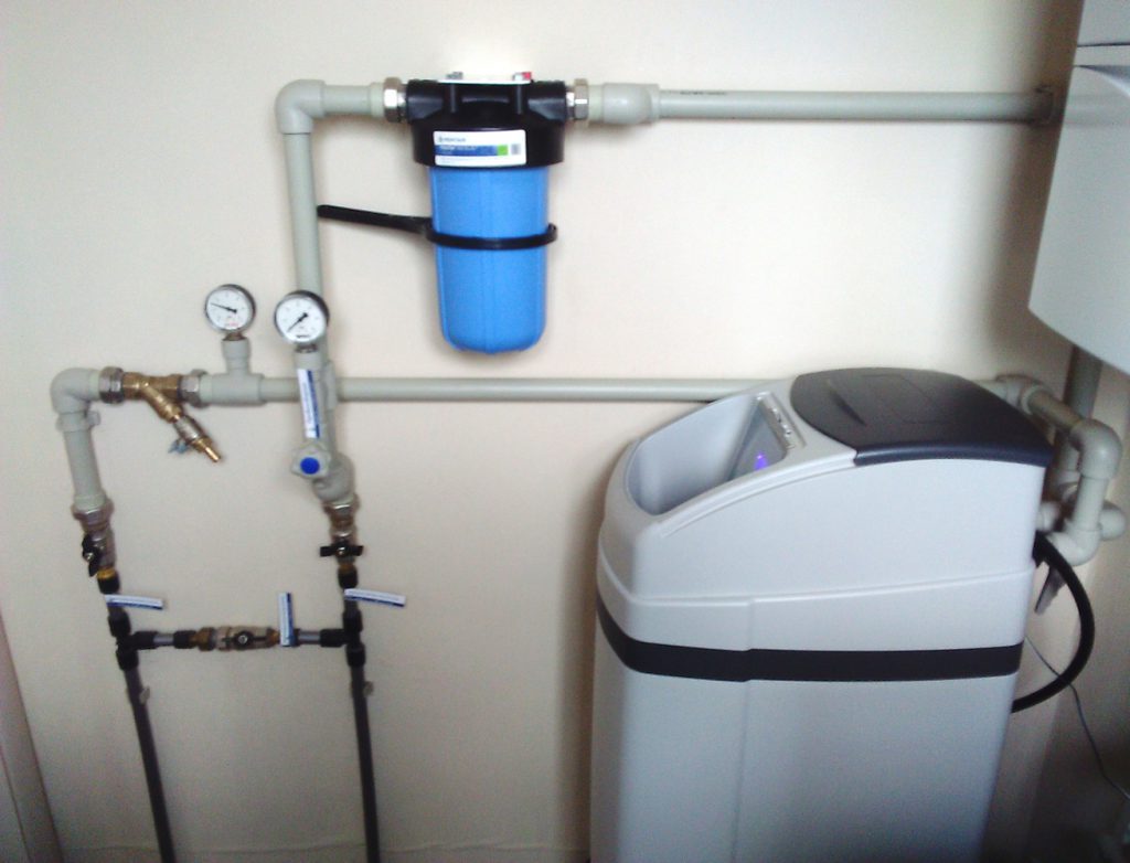 Фильтр кабинетного типа – вариант водоподготовки для дома
