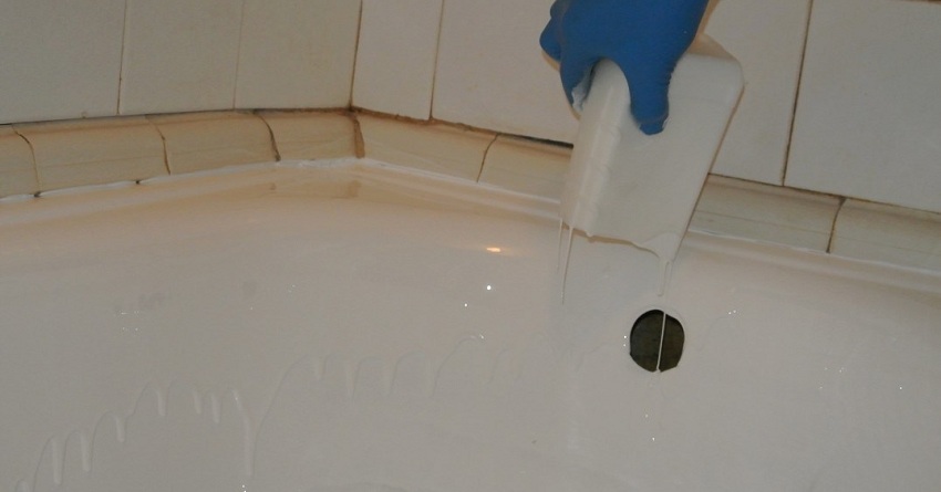 Как восстановить старую ванну, заливка акриловой или вкладыш в чугунной