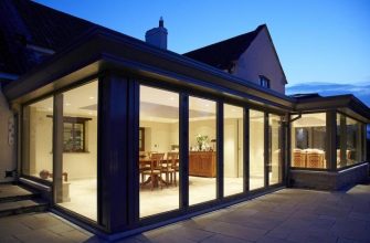 Каким может быть остекление веранды