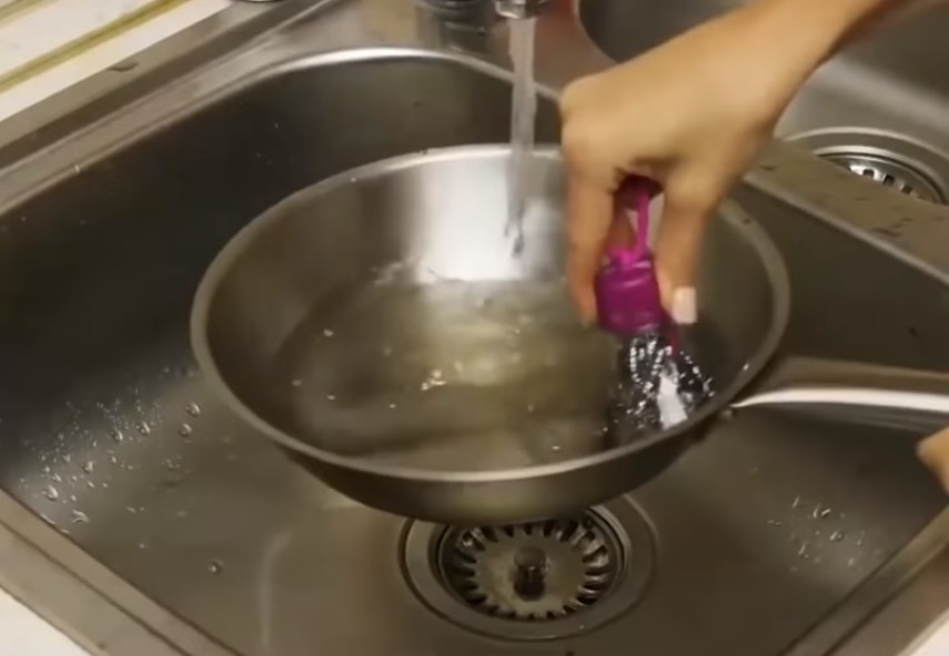 Чистка посуды