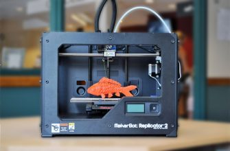 3 d принтер печатает рыбку