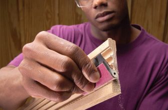 шкурить вручную