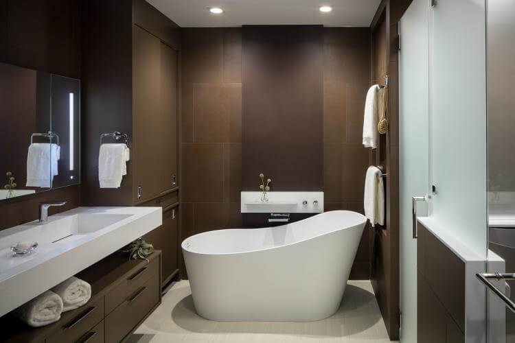 Фото дизайна ванной комнаты в коричневом цвете