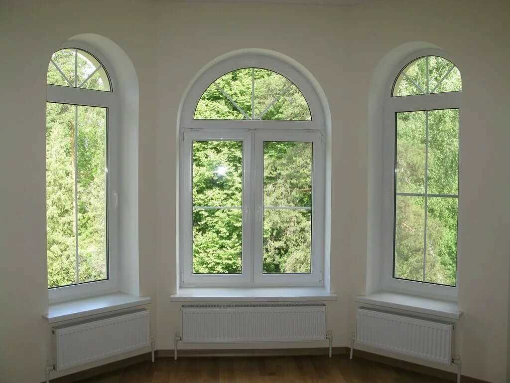Для частного и многоквартирного дома - арочные пластиковые окна