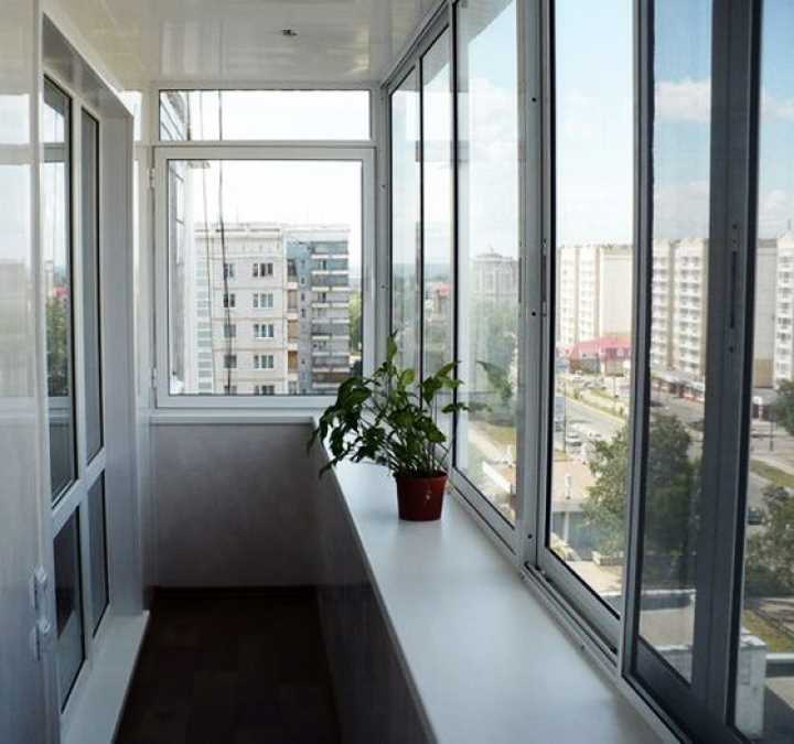 Остекление балконов алюминиевыми окнами своими руками: подробная инструкция