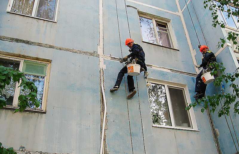 Особенности ремонта наружных швов на разной высоте здания