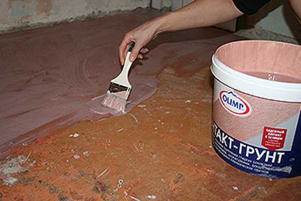 Особенности применения лака из пенопласта для покраски бетонного пола и рецепты его приготовления